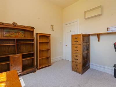 Picture 37